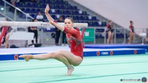 sr sfe07769 copia simone ferraro ph